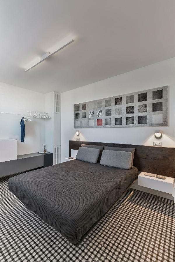 Attico Sul Porto Antico Apartment Монополи Екстериор снимка